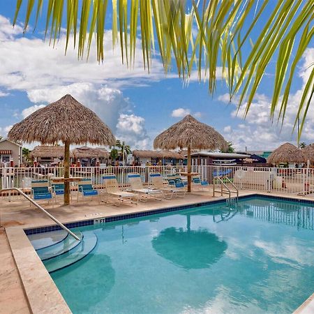 Tiny Home On Waterfront, Bay Views, Deck, Pool Jewfish Rom bilde