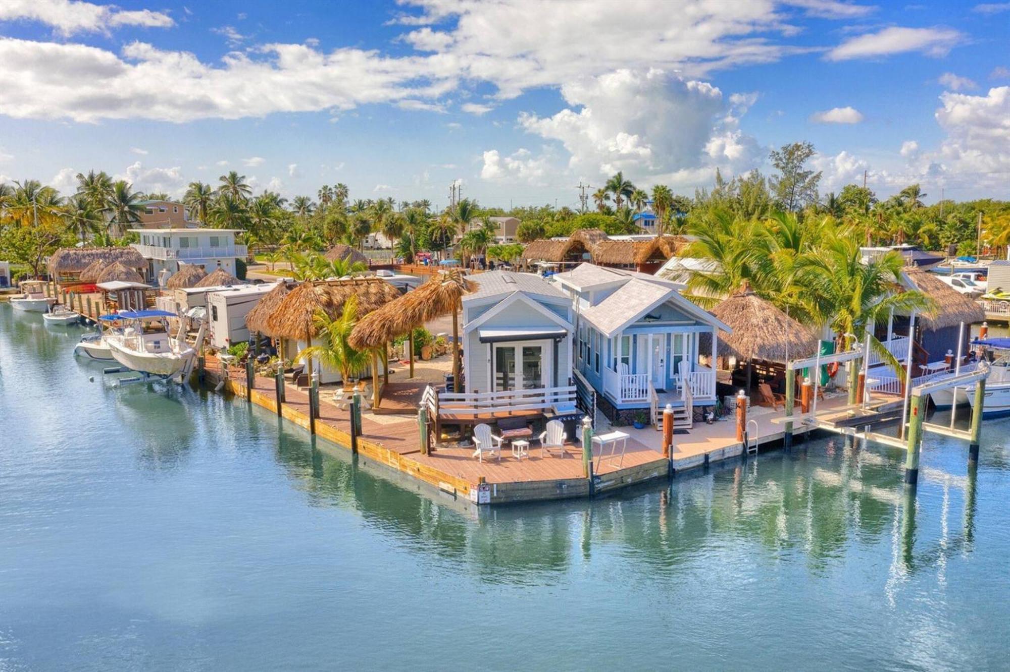Tiny Home On Waterfront, Bay Views, Deck, Pool Jewfish Rom bilde
